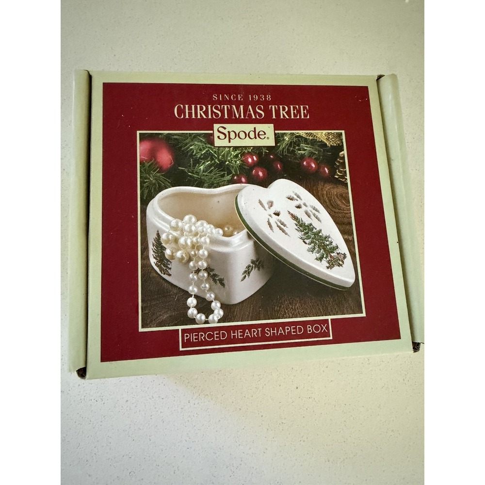 SPODE Christmas Tree Pierced Lid HEART Shaped Porcelain Trinket Jewelry Box New